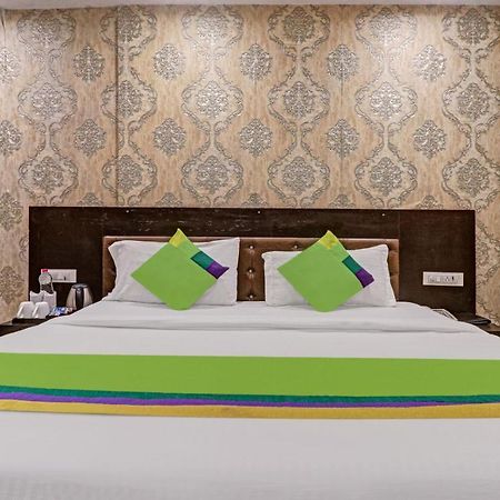 Treebo Trend Paragon Suites Mahipalpur نيودلهي المظهر الخارجي الصورة